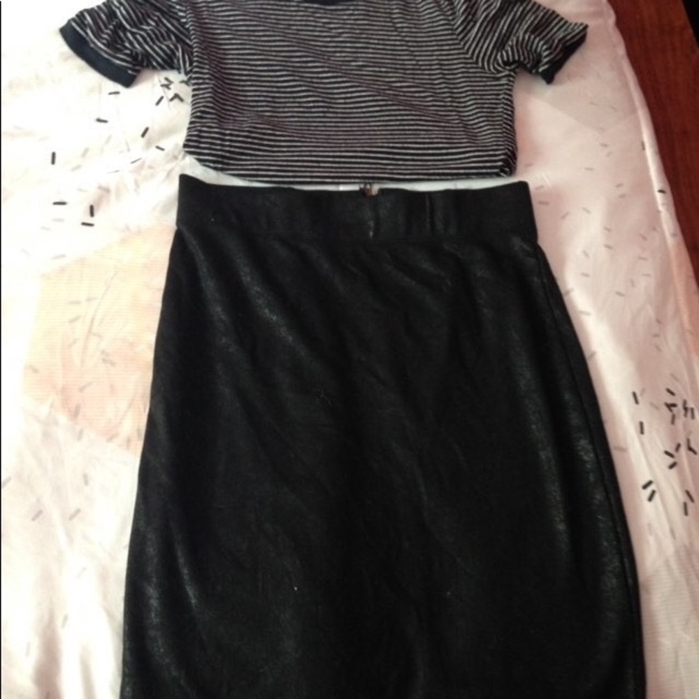 Black skirt